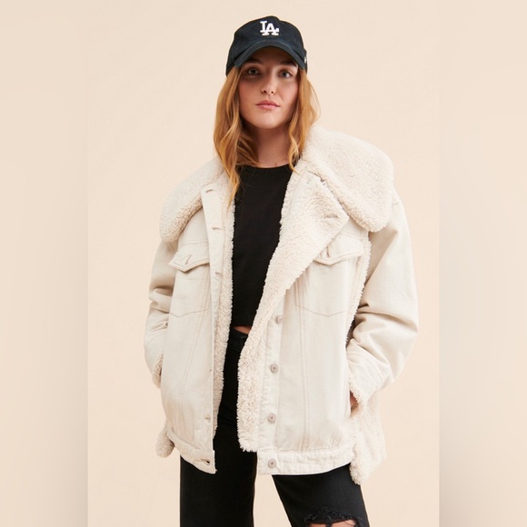 We The Free Jackets & Blazers - FREE PEOPLE HOLLY COZY DENIM JACKET